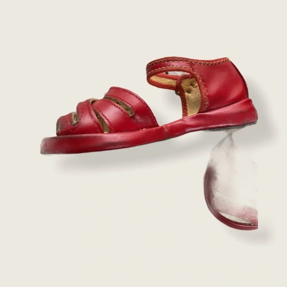 💜💜 Vintage Leather Girls Little Red Shoes Size 5.5